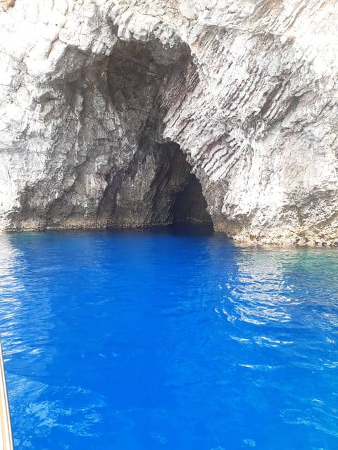 Giardini Naxos: Isola Bella and Grottos Cruise with Aperitif - Swimming at Isola Bella Marine Park