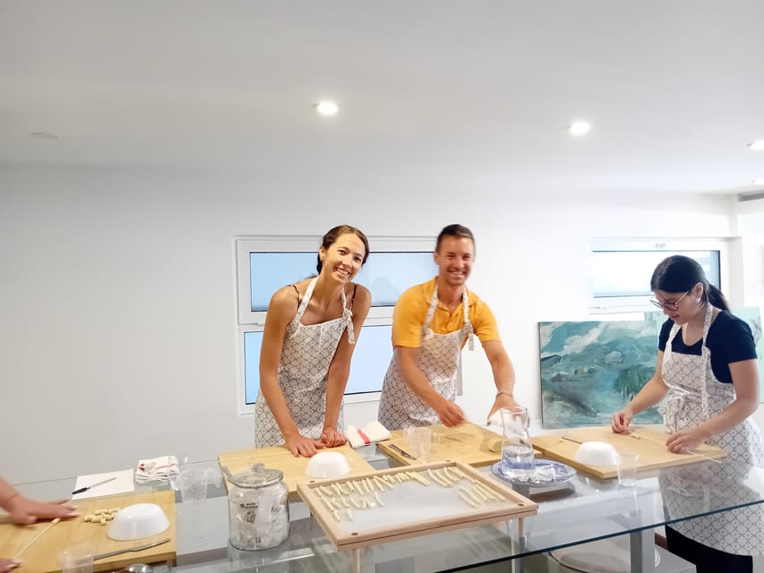 Giardini Naxos, Taormina: Food Class & Sicilian Tasting - Why the ferretto matters