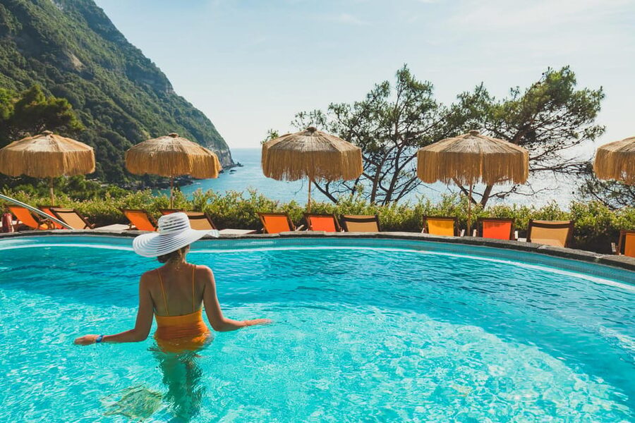Giardini Poseidon Terme: Dal porto di Napoli - What makes Poseidon Gardens different