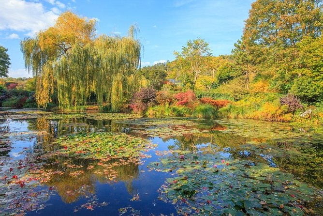 Giverny and Versailles Full-Day Private Guided Tour with Hotel Pickup - Key points to know before booking