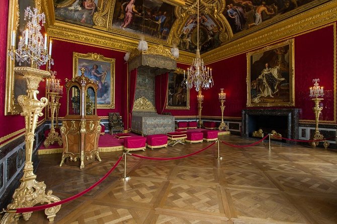 Giverny and Versailles Private Full-Day Tour - Fitness, accessibility, and family planning