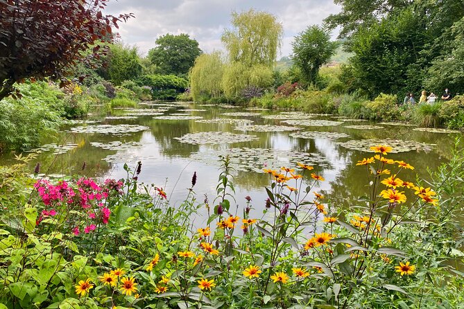 Giverny Half-Day Small-Group Tour from Paris – Max 7 Guests - Monet’s house, studio, and flower gardens
