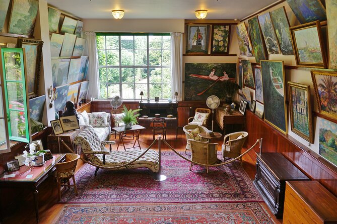 Giverny Monet’s Home and Gardens Half Day Tour from Paris - Practical advice for a smoother visit