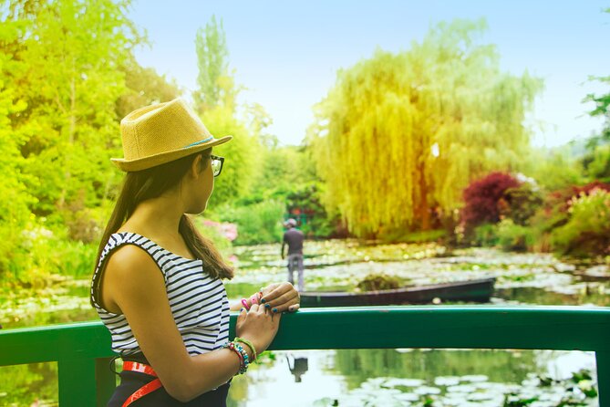 Giverny Monet's Home & Versailles Palace Day Trip from Paris - Versailles Palace: royal rooms and the Hall of Mirrors