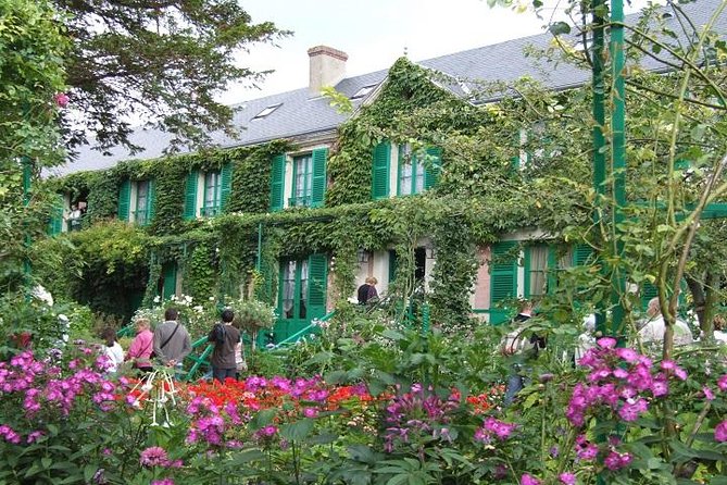 Giverny Small-Group Minivan with Hotel Pickup or Meeting Point - What the five-hour outing actually includes