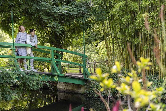 Giverny & Versailles Private Day Tour with Lunch from Paris - Why Giverny and Versailles work in one day