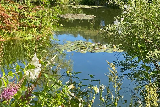 Giverny Versailles Trianon Small Group from Paris by Minivan - Petit Trianon and the Queen’s Hamlet