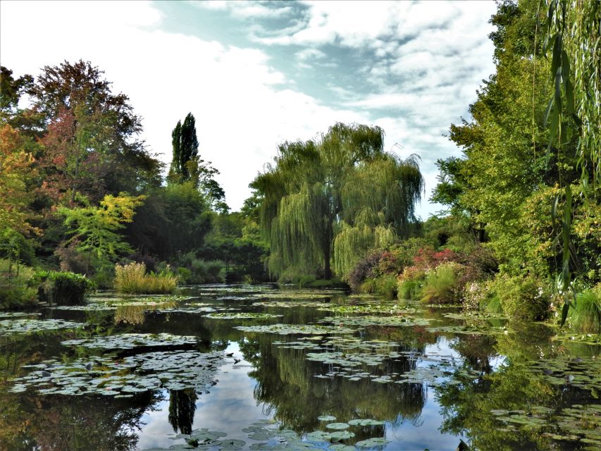 Giverny Village Walking Tour & Skip-the-Line to Monet Garden - Who will get the most from this experience?
