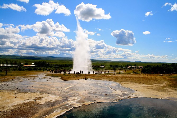 Golden Circle Day Trip with Fridheimar Greenhouse visit from Reykjavik - Gullfoss shows Iceland at full volume