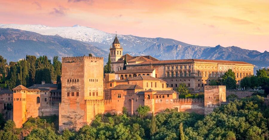 Granada: 3-Hour Alhambra and Generalife Gardens Guided Tour - The Nasrid Palaces: Mexuar, Comares, and Leones