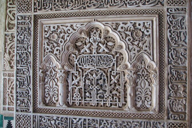 Granada Full Day Tour From Malaga - Guides, languages, and the group experience