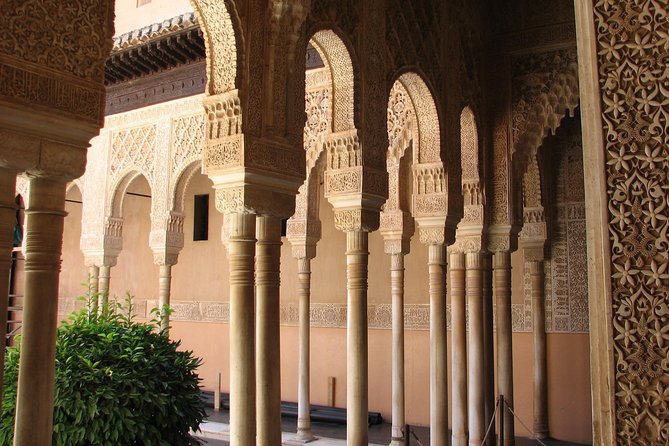 Granada Full Day Tour From Malaga - What you get in Granada after the palace