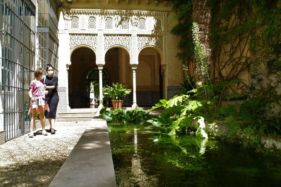 Granada: Gardens of Carmenes Guided Tour - Casa Museo Max Moreau: a home with an artist’s story
