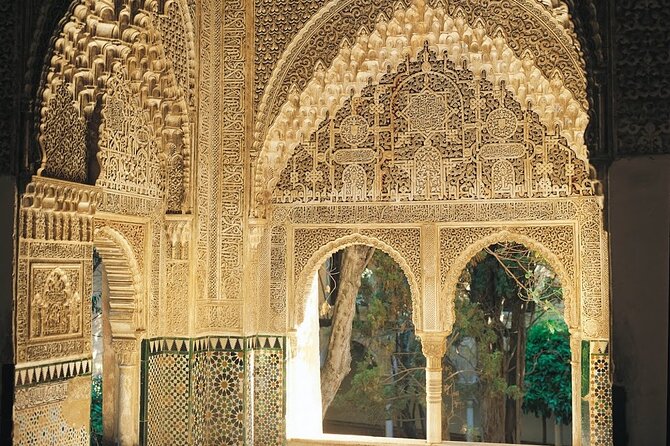Granada Tour with Alhambra and Generalife Gardens from Seville - Should you book this Granada and Alhambra tour?