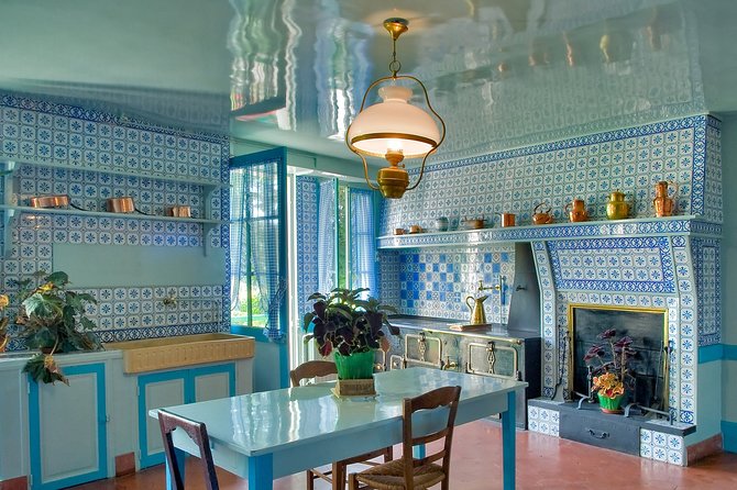 Guided tour Monet's house and gardens/small group - Meeting in Giverny at 1:00 pm
