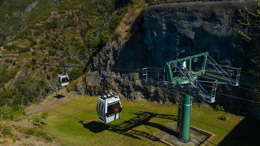 Guided Tuk-Tuk Tour to Botanical Garden (From Funchal) - What the one-hour duration really means