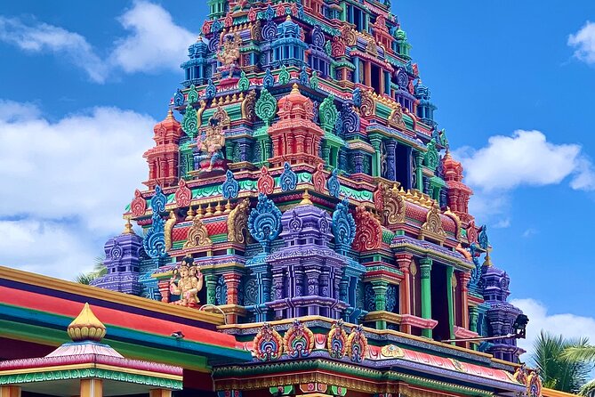 Half Day Nadi "Historical and Cultural Tour" with Village,Temple,Gardens&Markets - How the transport and timing affect the day