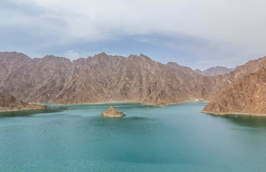Hatta Safari & Honey Bee Garden Visit - Sandboarding and the morning desert run