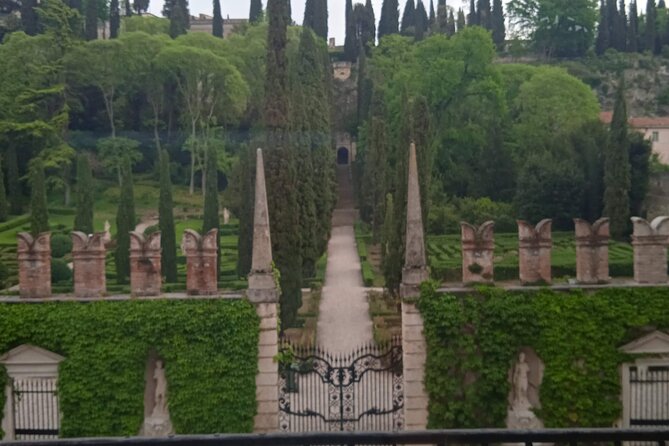 Hidden Verona & Giusti Garden- 3 hour private walking tour - Giusti Garden, the main event
