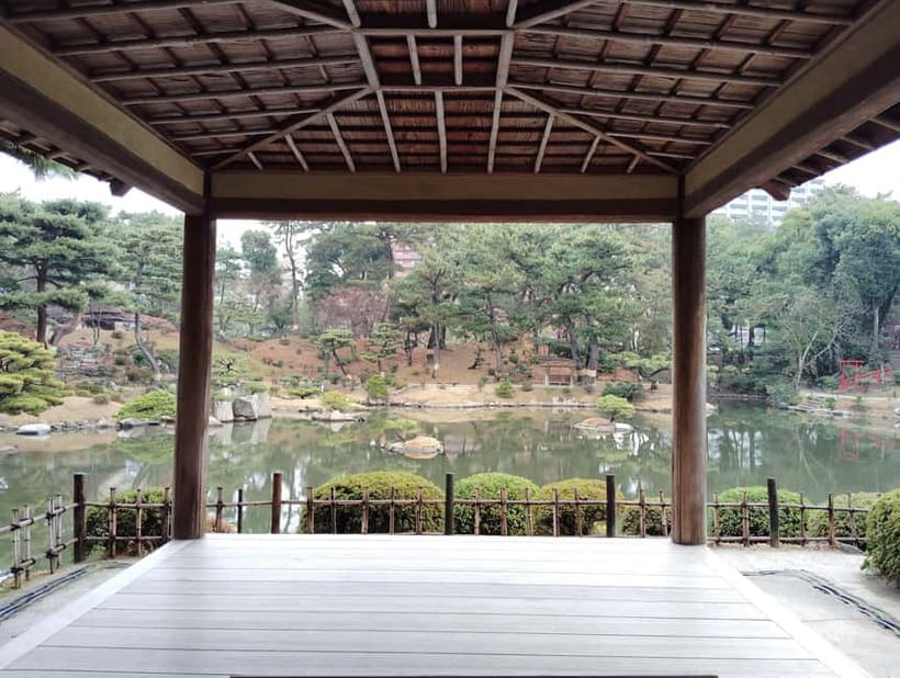 Hiroshima: Shukkei-en Garden with local guide 90min - Why Shukkei-en makes a good Hiroshima stop