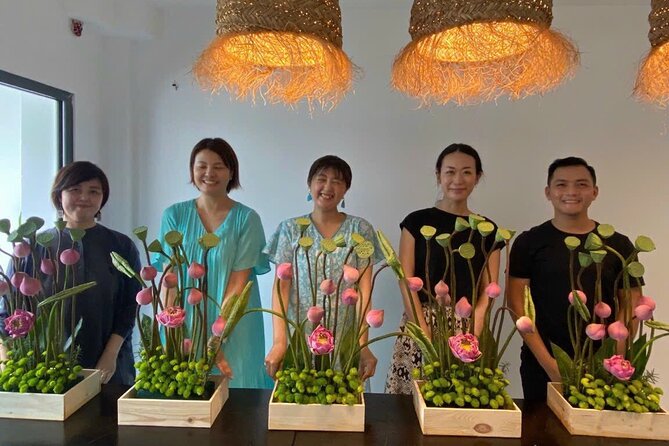 Ho Chi Minh Flower Arrangement Workshop - The booking issue you should take seriously