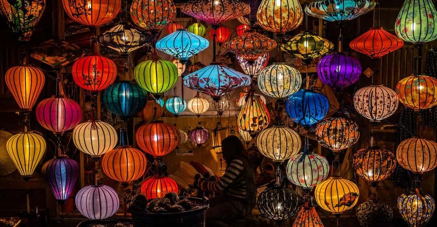 Hoi An City Tour - Boat Ride & Release Flower Lantern - Phuc Kien Chinese Assembly Hall and ancestor worship