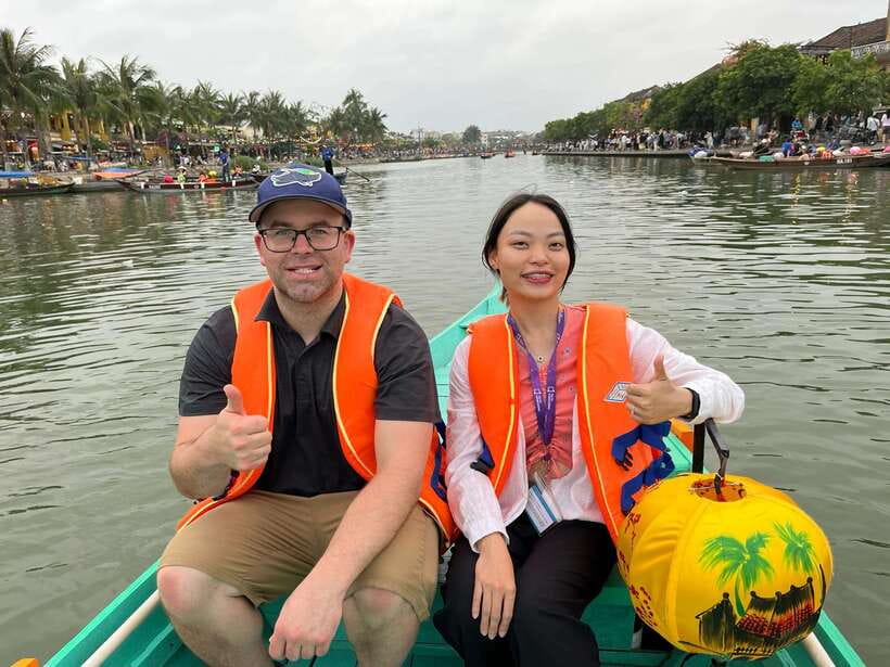 Hoi An City Tour with Boat Ride and Release Lantern Flower - A well-timed introduction to Hoi An