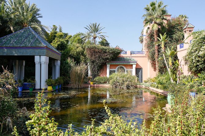Horse and Carriage Ride with Majorelle Garden - Key points to know before booking