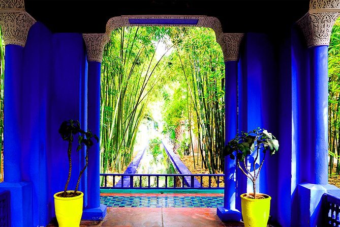Horse and Carriage Ride with Majorelle Garden - The guides and drivers shape the day