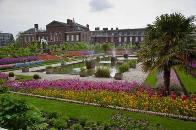Hyde Park and Kensington Gardens: A Self-Guided Audio Tour - Serpentine Lake, the Norwegian War Memorial, and modern art