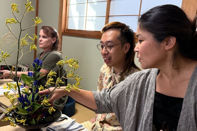 Ikebana Floral Design Workshop in Kyoto - The 90-minute class, step by step