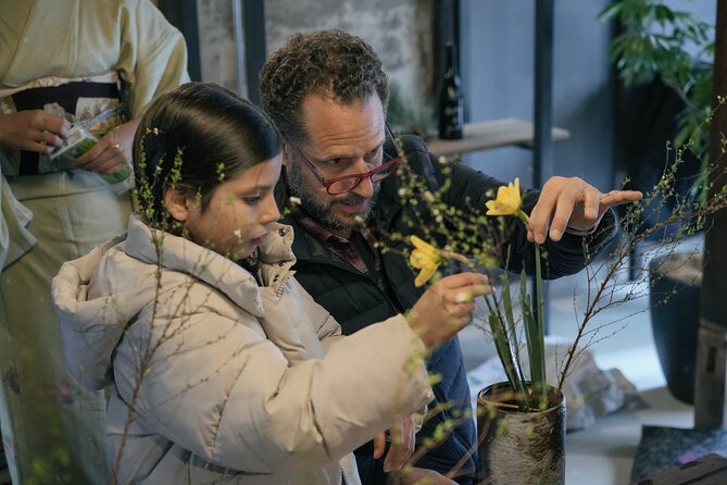 Ikebana Traditional Japanese Art of Flower Arranging - Who should book this experience?