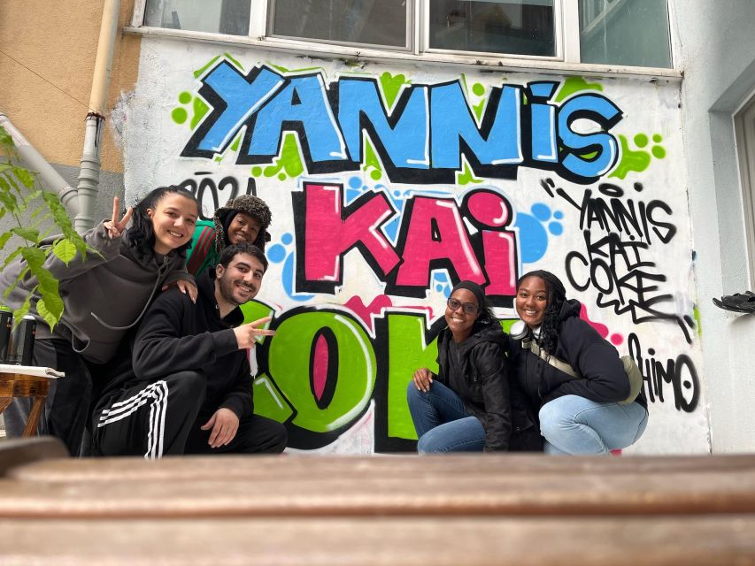 Istanbul: Do Street Art with Local Artists at Home Garden - Starting with tea, stories, and street-art culture