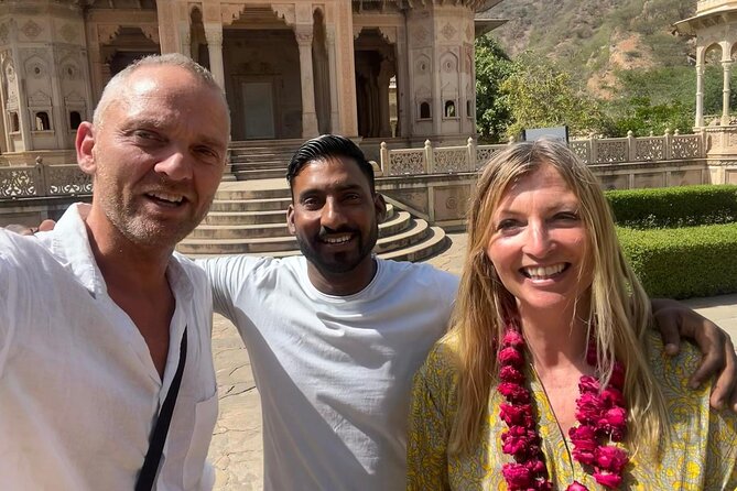 Jaipur City Tour with Traditional Flower Market Visit - City Palace and Jantar Mantar form Jaipur’s historic core