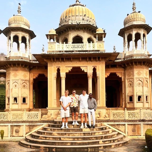 Jaipur: Half-Day Guided Sightseeing Tour with Flower Market - Tuk-tuk or air-conditioned car?