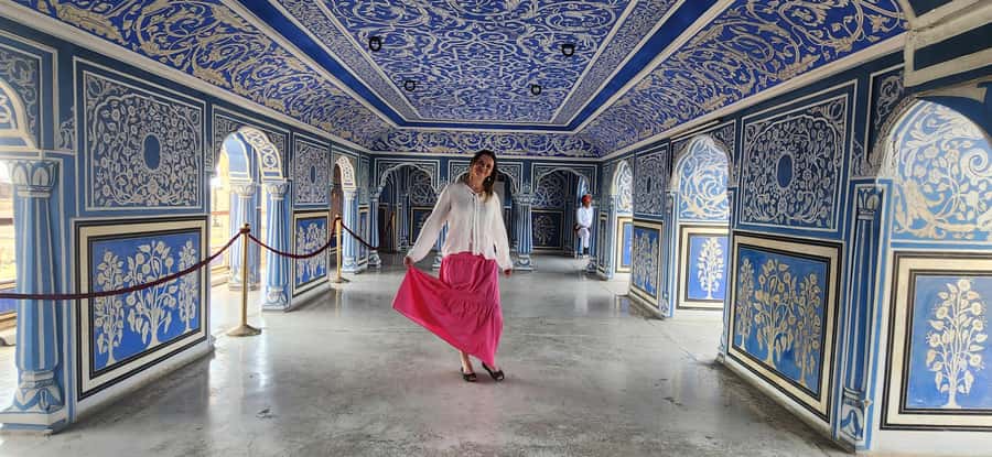 Jaipur: Half-Day or Full-Day Tour with Flower Market - Amber Fort and Panna Meena Stepwell