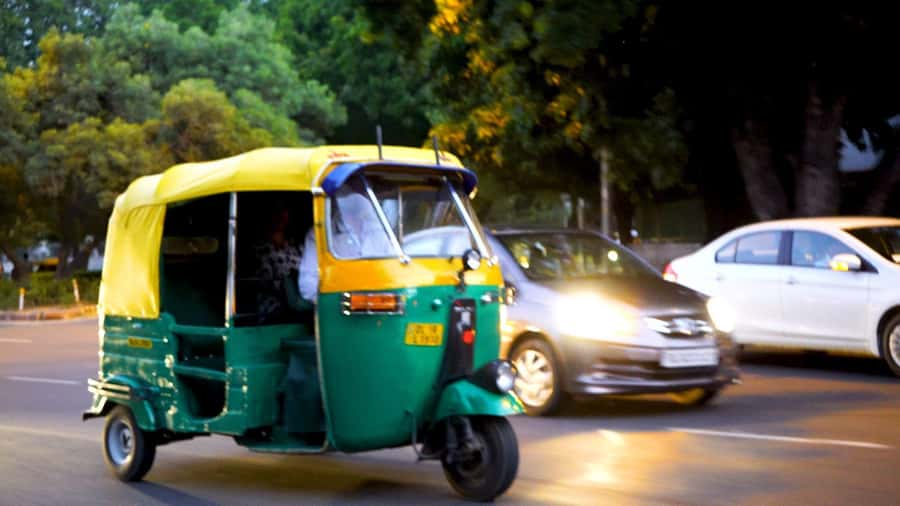 Jaipur: Half-Day or Full-Day Tour with Flower Market - City Palace and Jantar Mantar in the same central stop