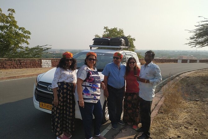 Jaipur Half-Day Tour with Flower Market and Block Printing - The flower and vegetable market brings you into daily Jaipur