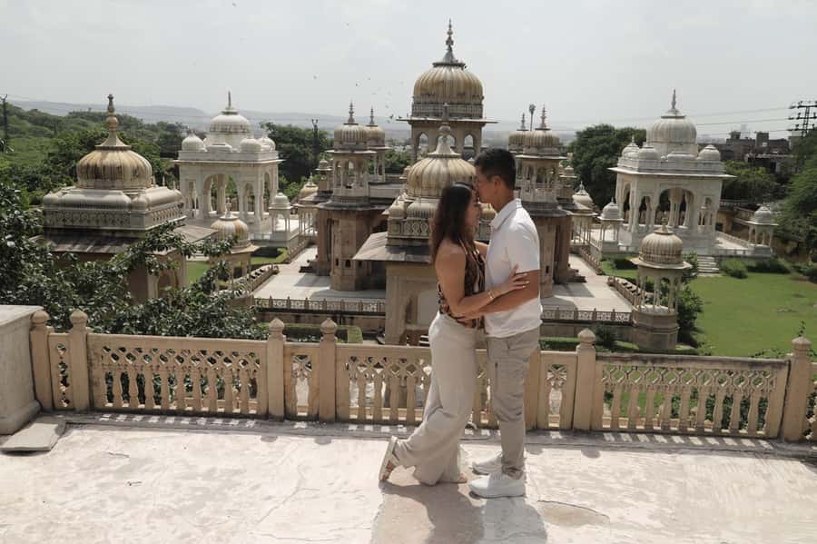 Jaipur: Half or Full Day Sightseeing Tour with Flower Market - City Palace and Jantar Mantar belong together