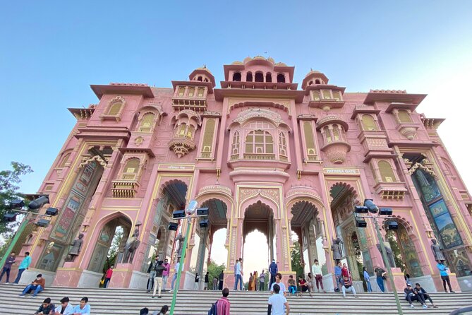 Jaipur: Shopping Tour with Blue Poetry & Printing Workshop & Rugs - What the $22 price really offers