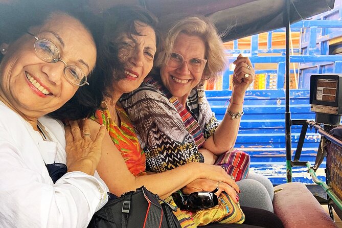 Jaipur Tour by Tuk-Tuk or Car with Flower Market - Starting with samosas, lassi, and hotel pickup