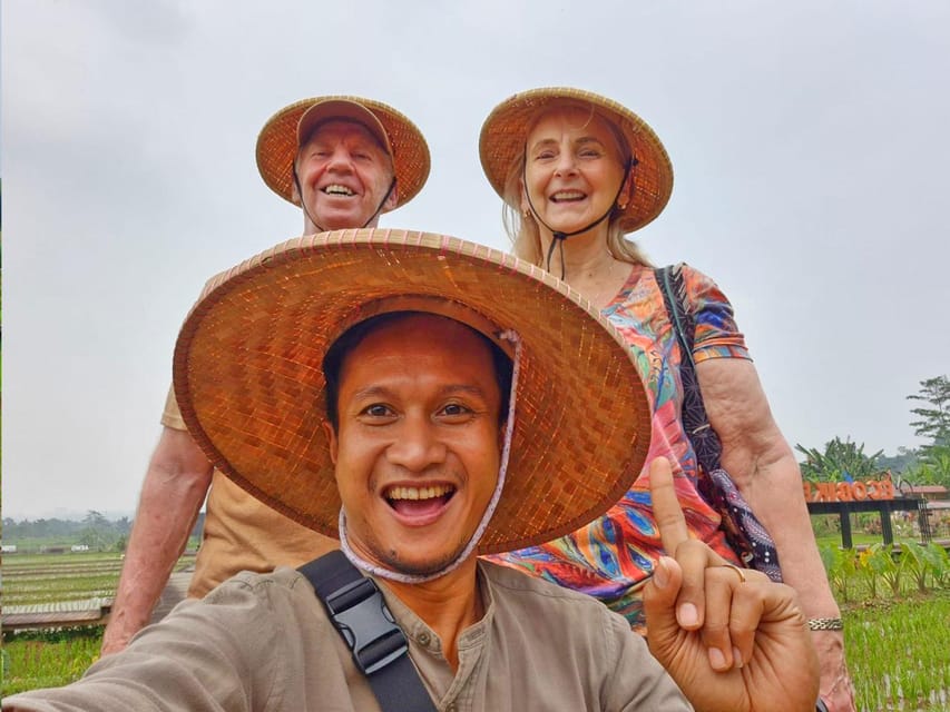 Jakarta Bogor Botanical Garden, Waterfall and Rice Terrace - Is $92 fair for eight hours?