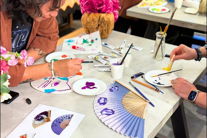Japanese Fan Painting Workshop ~ in a Tokyo Flower Shop - What the two-hour schedule feels like