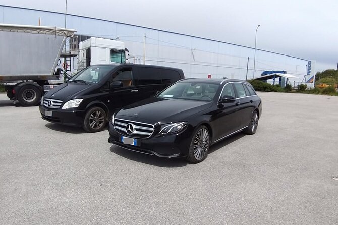 Jardim do Tabaco Quay Cruise Port to Lisbon - Arrival Private Transfer - Vehicles sized for couples, families, and large groups