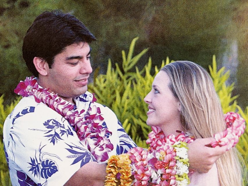Kahului Airport: Maui Flower Lei Greeting Upon Arrival - A Personal Welcome, Not a Full Airport Escort