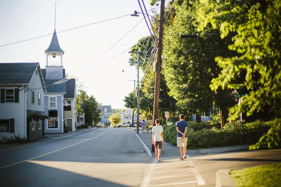 Kennebunkport: A Garden Stroll - Kennebunkport’s Old Streets, Seen on Foot