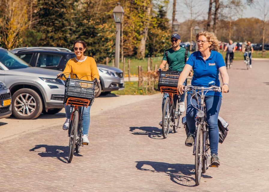 Keukenhof: Flower Fields Small-Group Cultural Bike Tour - The first miles: fields, canals, and local stories