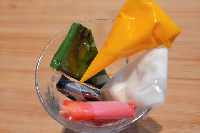 Kew Biscuit Decorating Class for Adults - What you take home