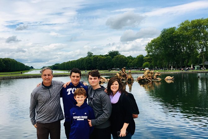 Kid-Friendly Private Guided Tour of Versailles Palace & Gardens - Starting at the Musée d’Orsay at 9:00 a.m.