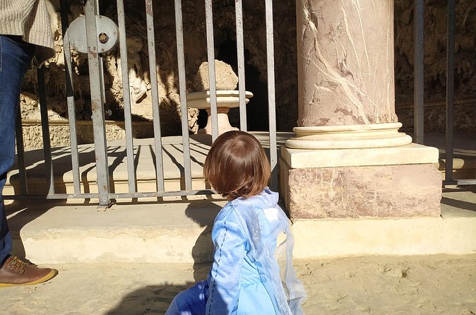 Kids treasure hunt in the Boboli Garden. Private, timed entry! - Understanding the $108.89 price